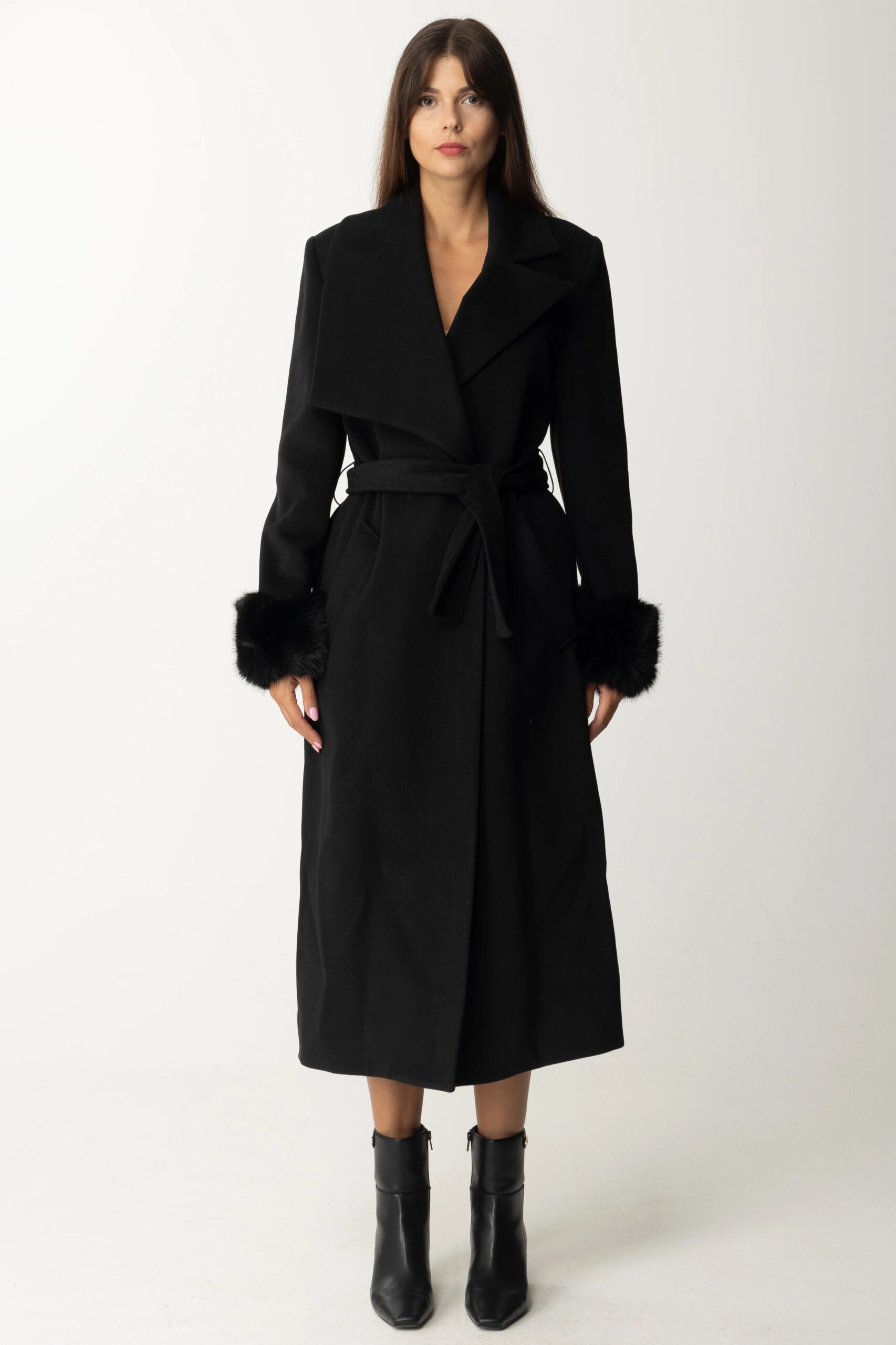 cappotto-nero-con-cintura-207qeb-1.jpg