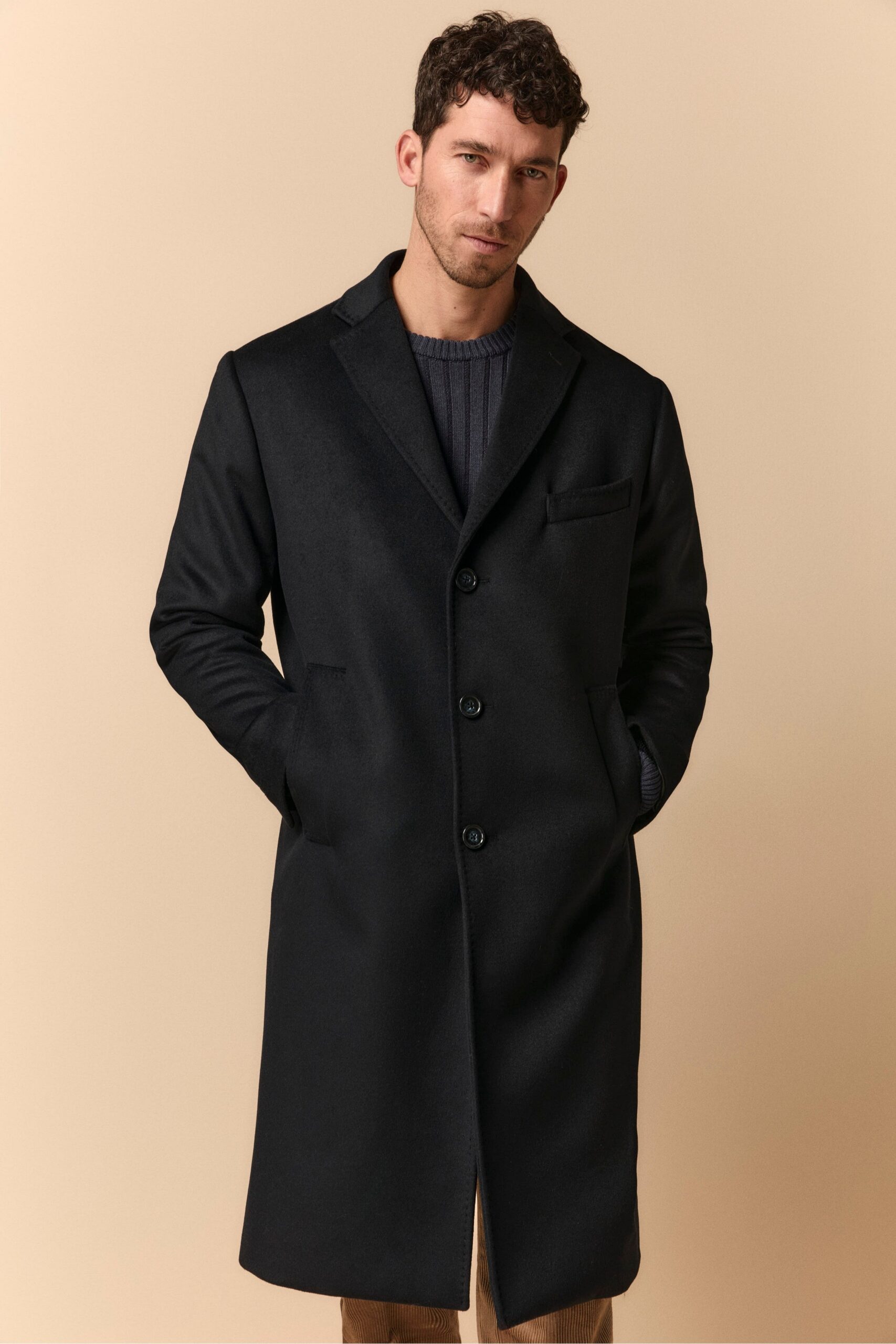 cappotto-nero-lungo-uomo-941kws-1.jpg