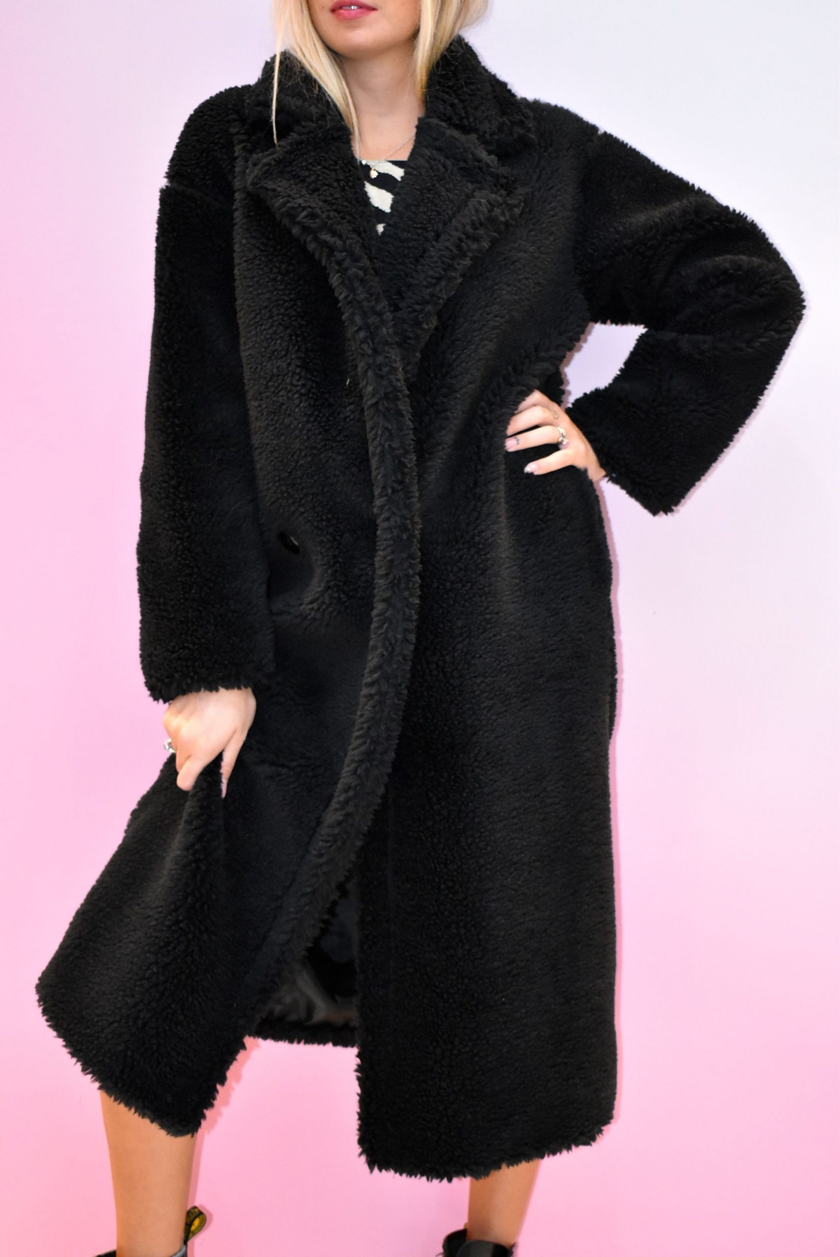 cappotto-teddy-nero-745deu-1.jpg